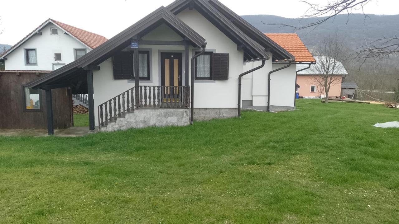 House Ilija Hodak セリステ・ドゥレズニツコ エクステリア 写真