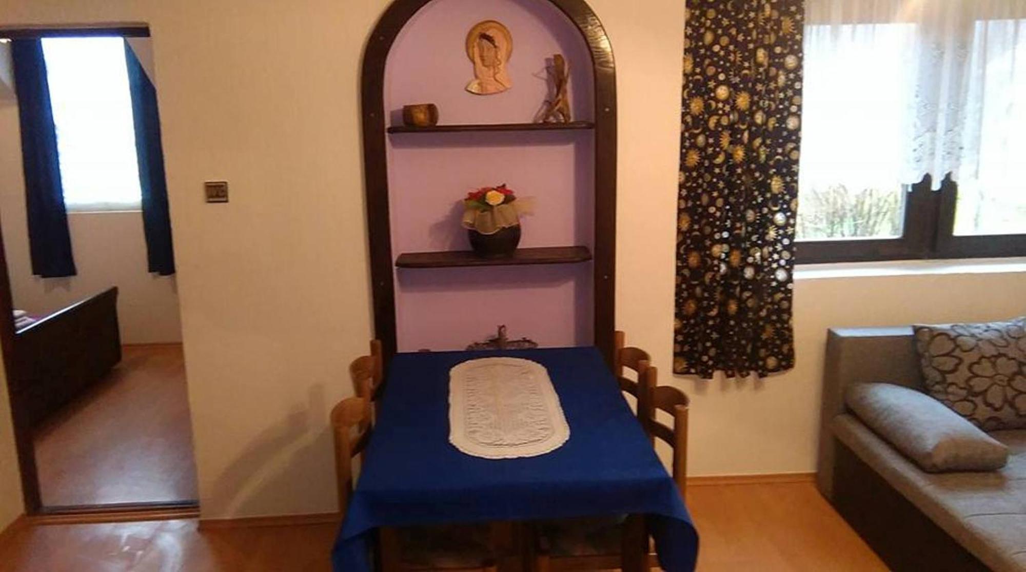 House Ilija Hodak セリステ・ドゥレズニツコ 部屋 写真