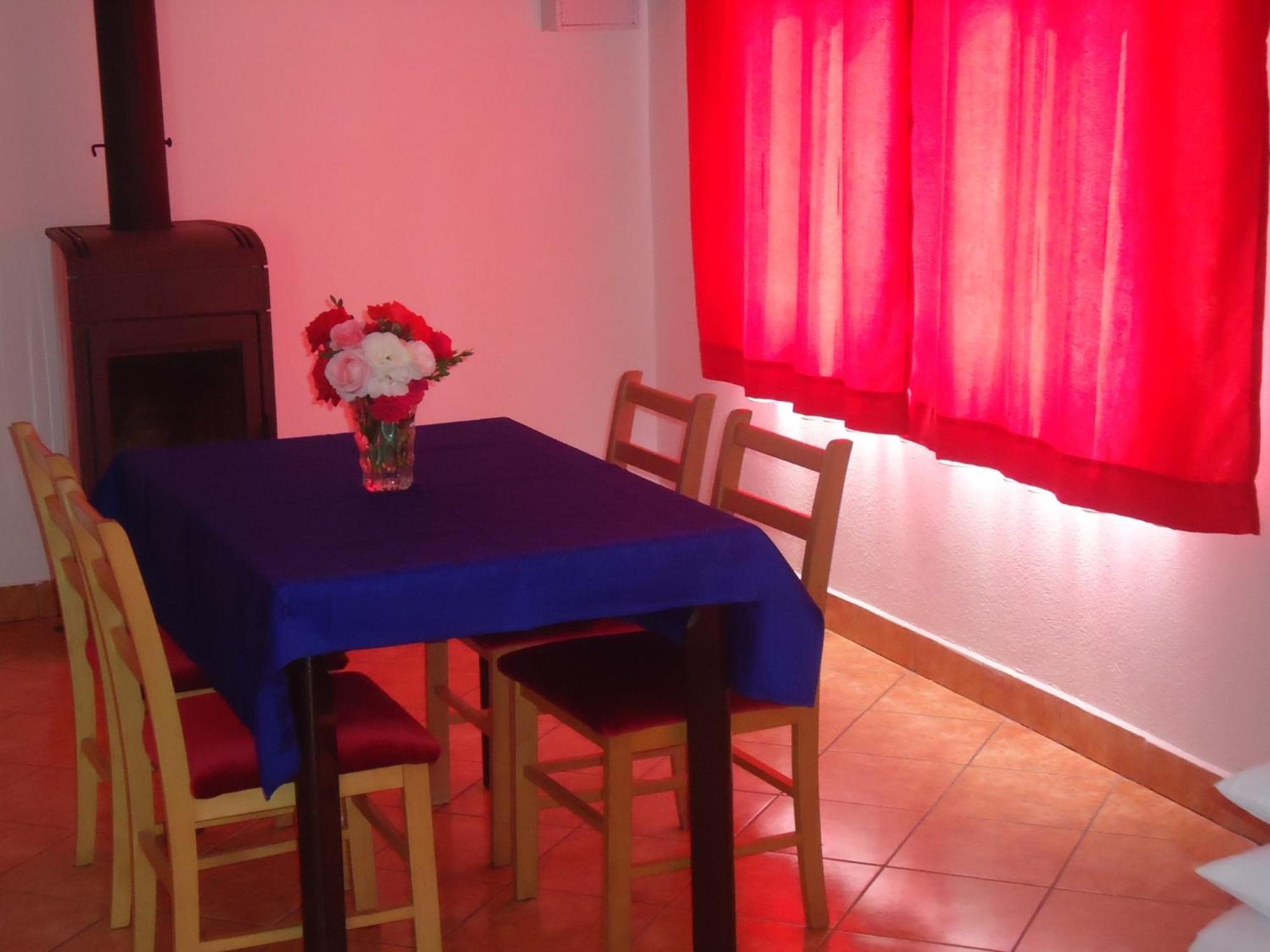 House Ilija Hodak セリステ・ドゥレズニツコ 部屋 写真